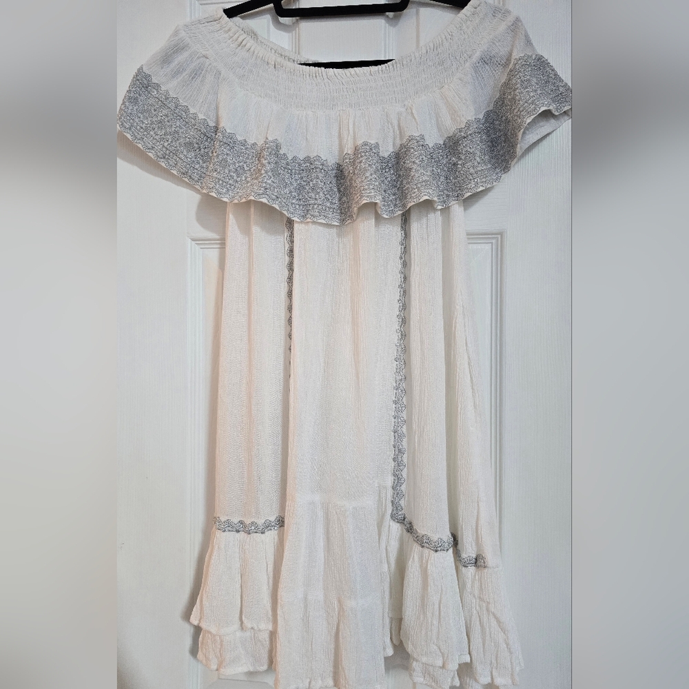 Off-Shoulder White Cover Up with Silver Embroidery